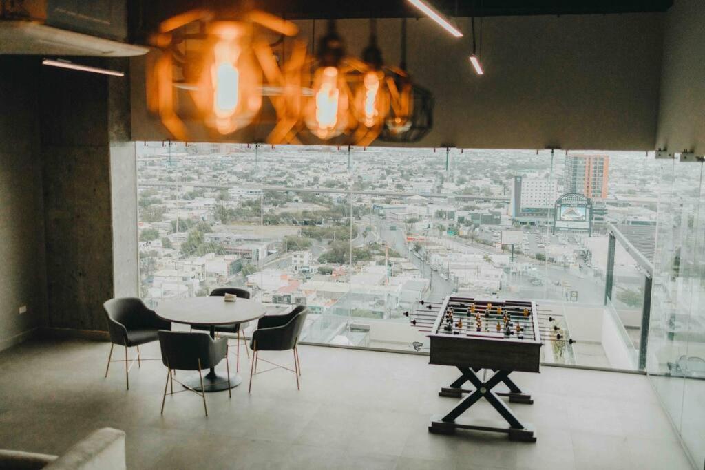 Puntacero 1906 @Fundidora Apartment Monterrey Bagian luar foto